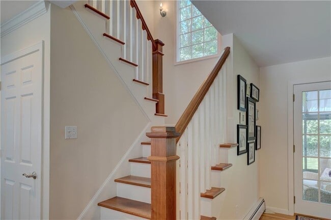 Building Photo - 103 Browns Farm Dr