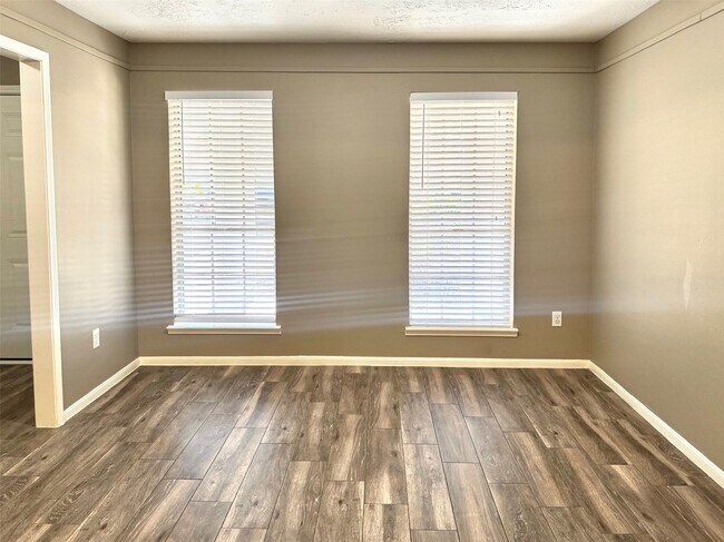 Building Photo - 9710 Galston Ln