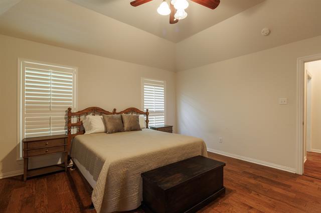Building Photo - 3726 Pensacola Dr