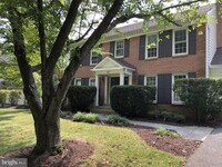 Building Photo - 991 Farm Haven Dr