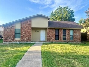 Building Photo - 4804 Wagner Dr