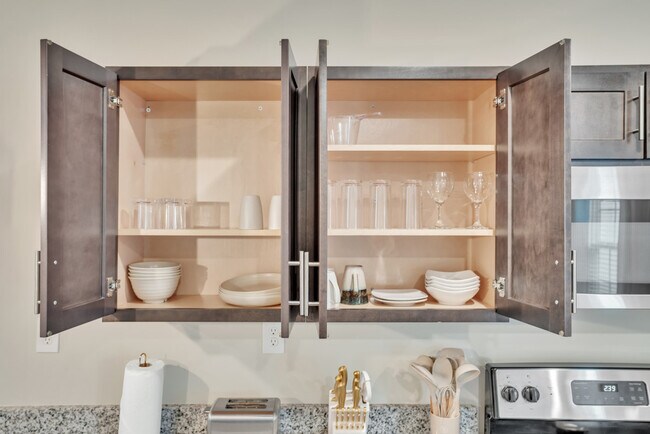 Building Photo - 541 New S Dr