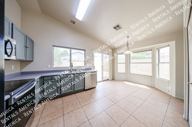 Building Photo - 23622 N 36th Dr