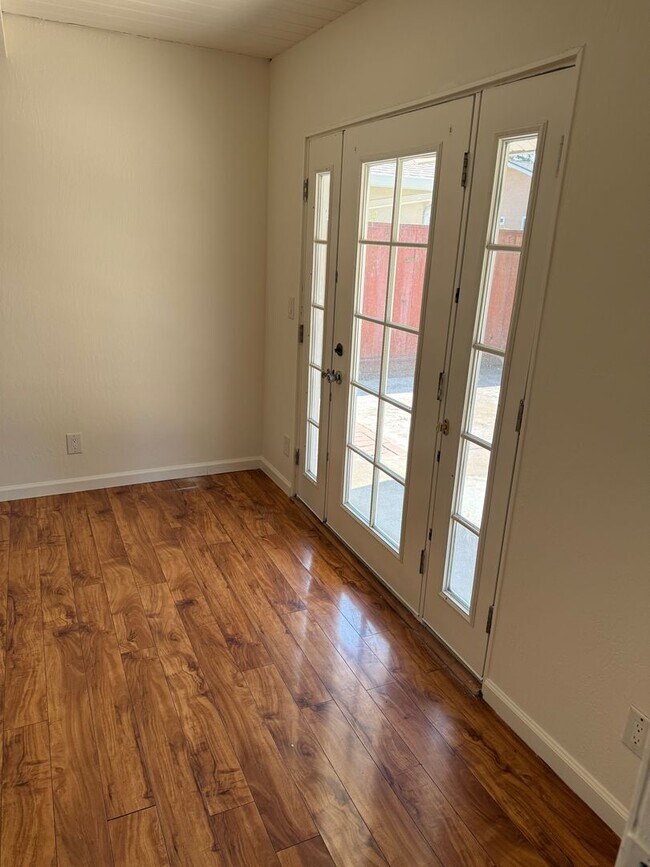 Building Photo - $3,700 / 4 BR - Comfortable 3-Bedroom Fremont Rental in Prime East Bay Location!
