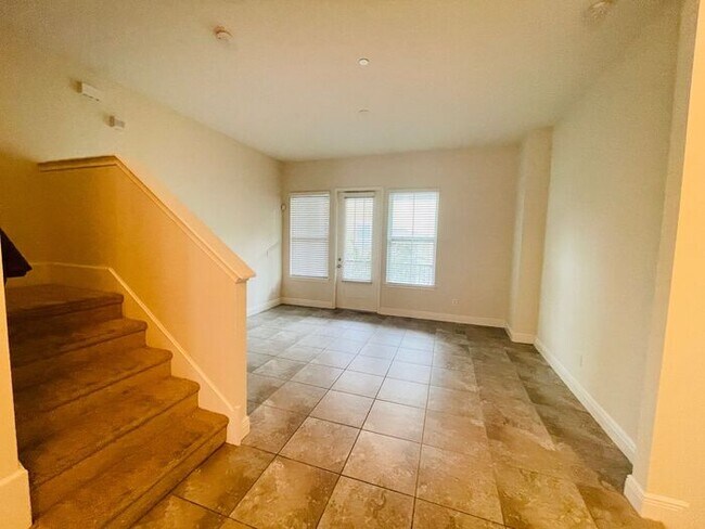 Building Photo - Copley Square-561 Scotia Place Orlando FL ...