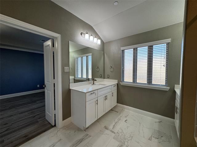 Building Photo - 545 Teton St