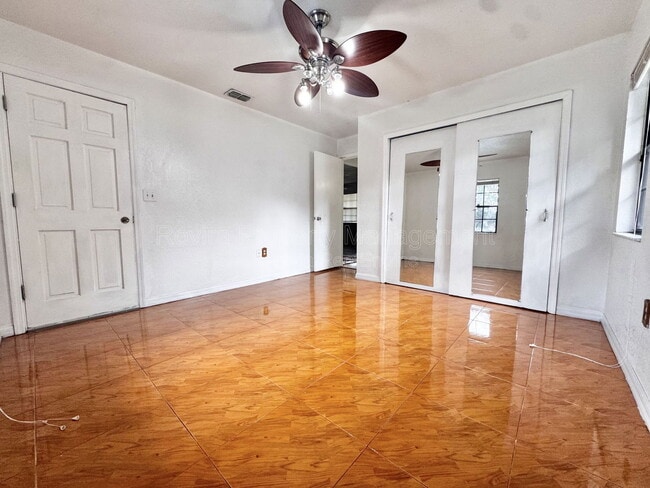 Building Photo - 1844 Sailfish Ct