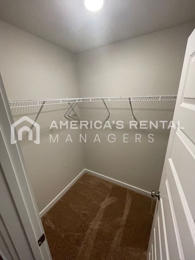 Building Photo - Home for Rent in Weaver, AL!!! COMING SOON!