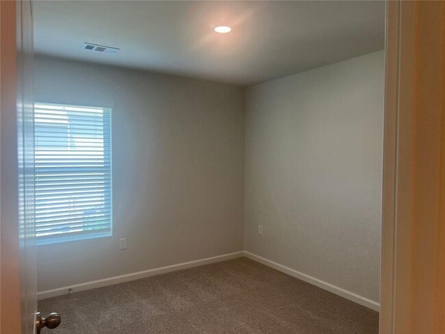 Building Photo - 3111 Greyton Dr