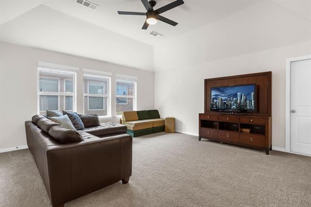 Building Photo - 853 Field Crossing