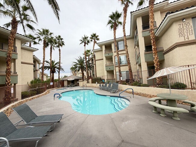 Building Photo - 7135 S Durango Dr