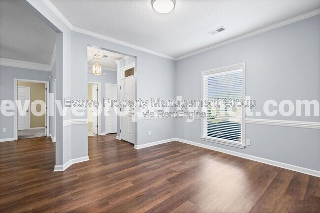 Building Photo - 6606 Baudette Cove
