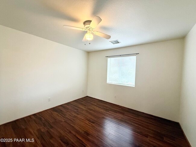 Building Photo - 5102 E Ramada Dr