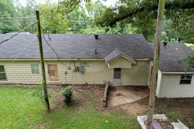 Building Photo - 194 Ouachita 54