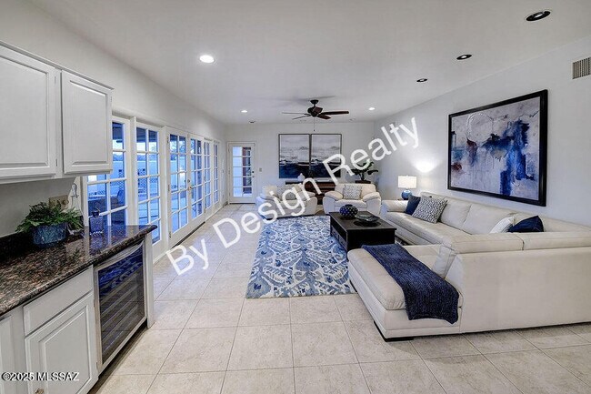 Building Photo - 1200 E Paseo Pavon