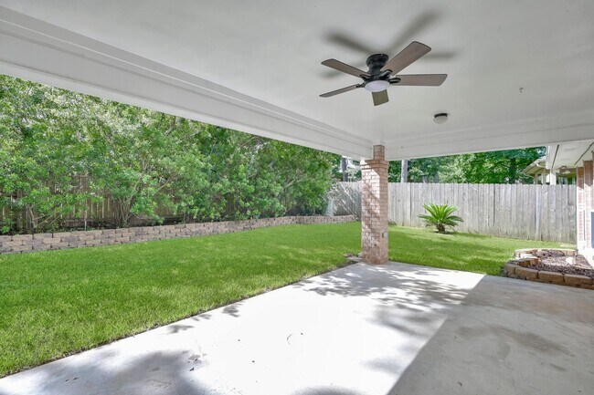 Building Photo - 3030 Hemingway Dr