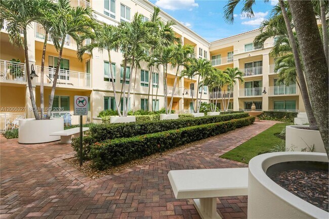 Building Photo - 7350 SW 89th St