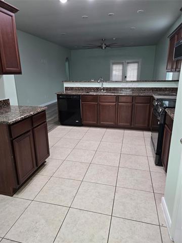 Building Photo - 235 Magnolia Dr