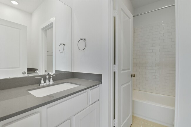 Building Photo - 16518 Amber Patina Ln