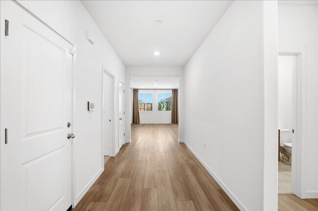 Building Photo - 10109 Al Meraz Dr