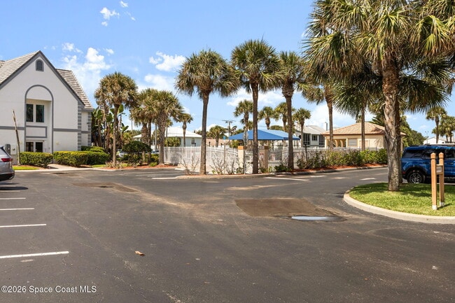 Building Photo - 807 Mystic Dr