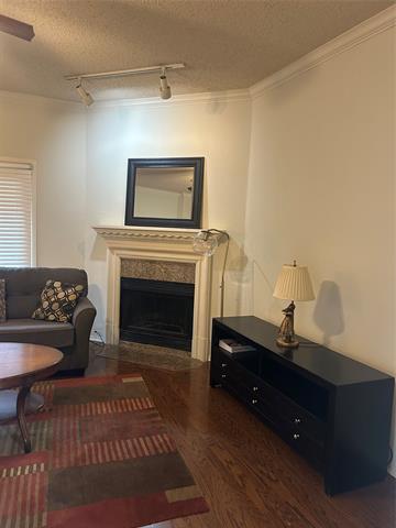 Building Photo - 1106 Quail Valley Ln