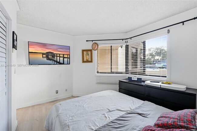 Building Photo - 1659 NW 81st Way