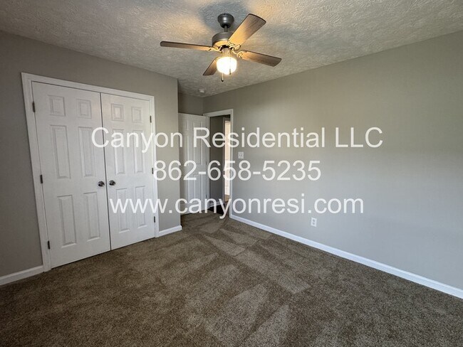 Building Photo - 1435 Oldstead Dr