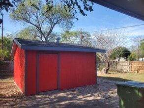 Building Photo - 1705 Brownfield Rd