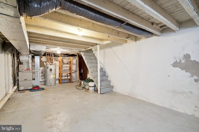 Building Photo - 2205 League St