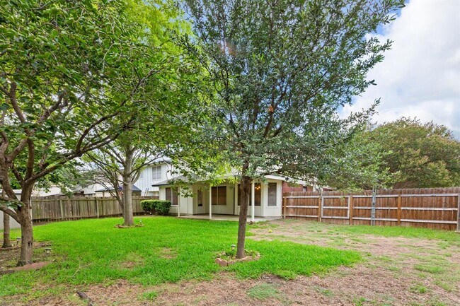 Building Photo - 3301 Texas Topaz Dr