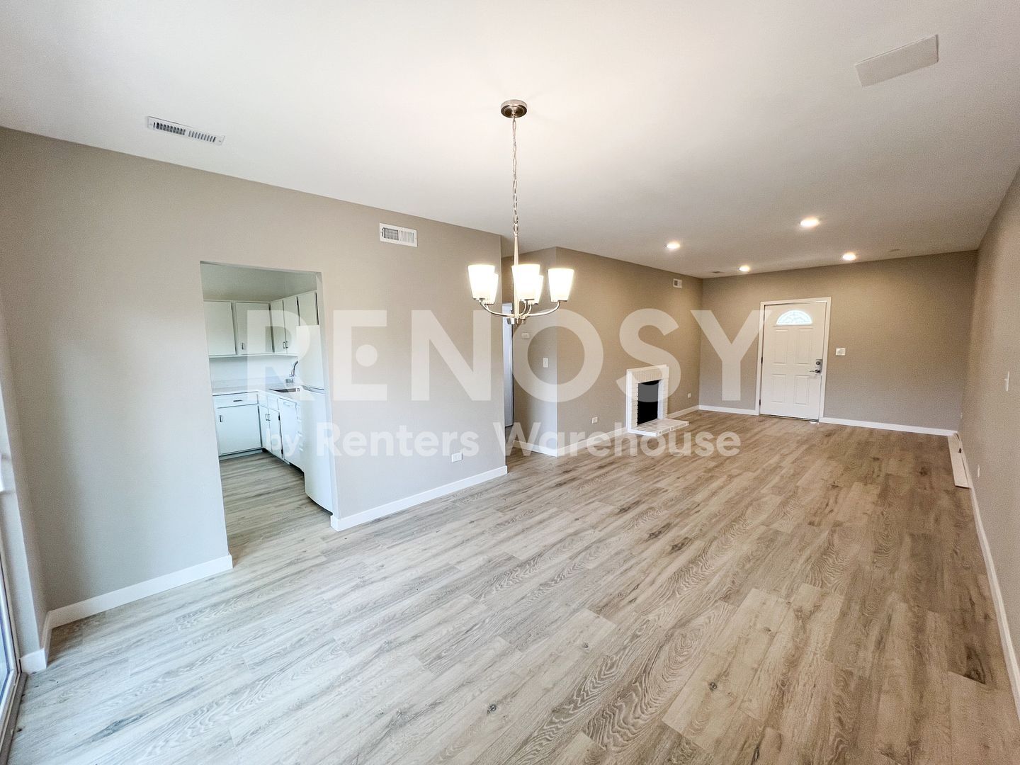 Building Photo - 4192 W Pondview Dr