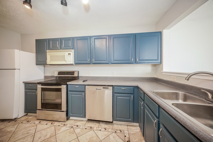 Building Photo - 2347 Layton Ln