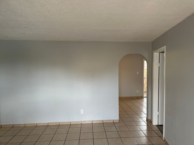Floorplan - 328 Rhode Island (New) St NE