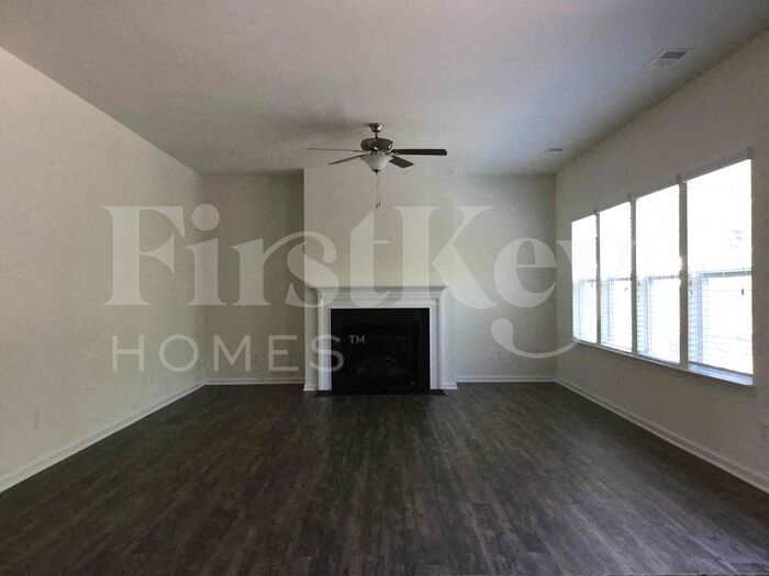 Building Photo - 6164 Durango Way