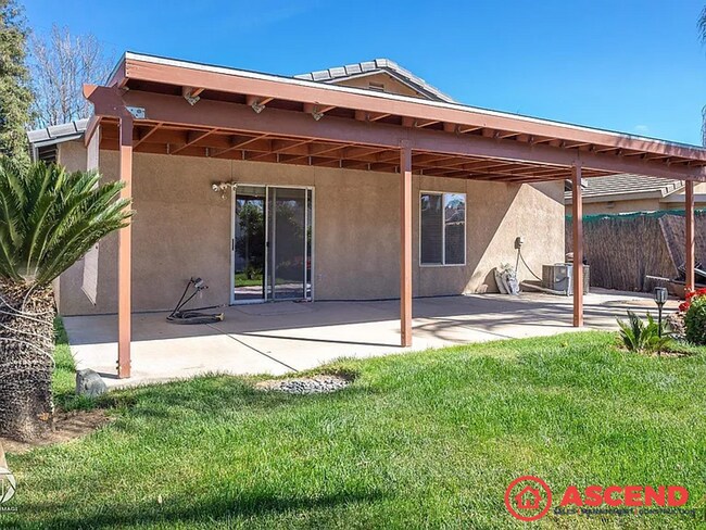 Building Photo - Beautiful 3 Bedroom Home In Rosedale Area!