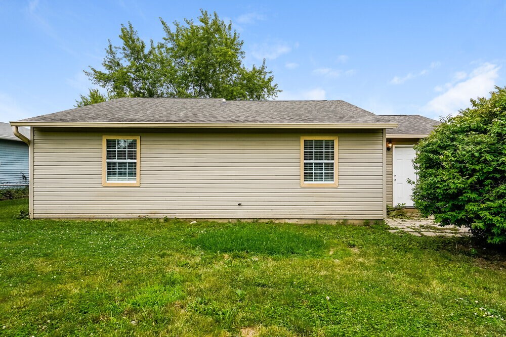 Building Photo - 3628 Valley Lake Dr