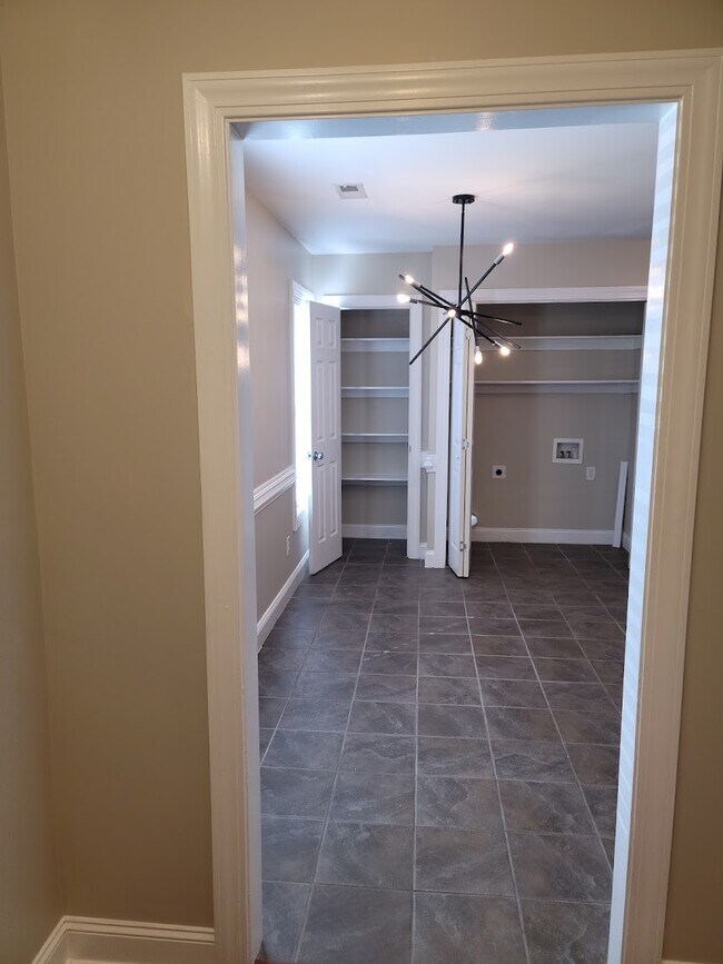 Building Photo - 2051 Cambria Dr