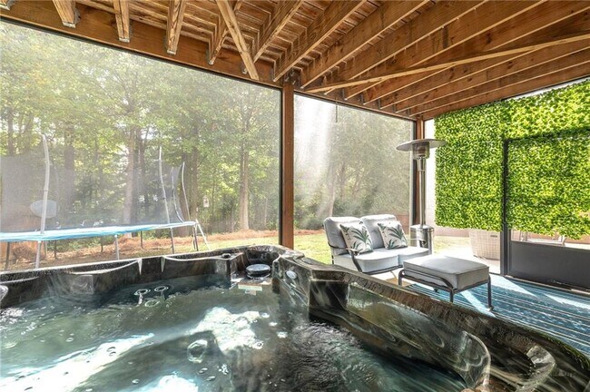 Building Photo - 4471 Redan Ct