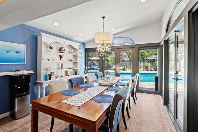 Building Photo - 4501 Briarcliff Ln