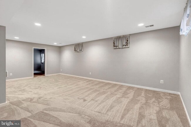 Building Photo - 26161 Rachel Hill Dr