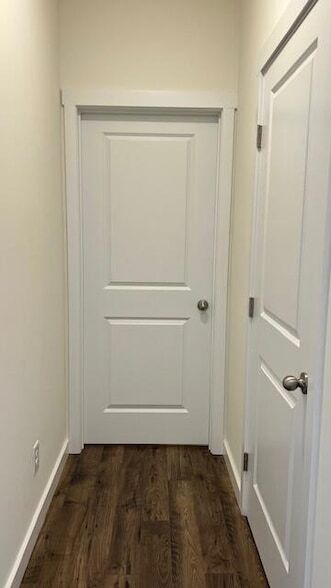 Building Photo - 4266 Scenic Dr SE