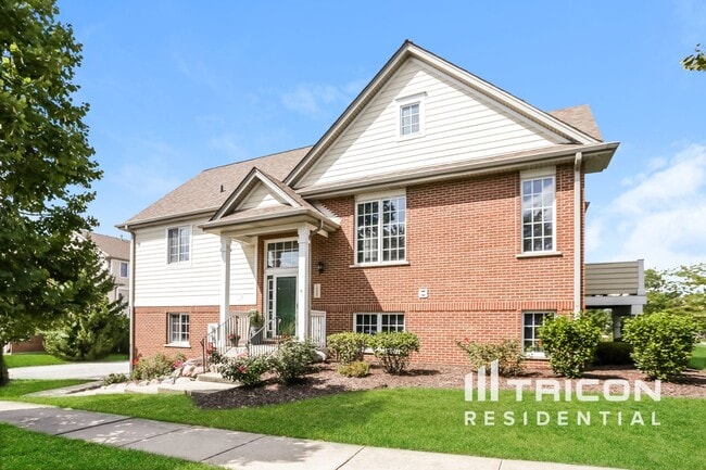 Building Photo - 10650 Dani Ln
