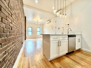 Building Photo - 1782 Bay Ridge Pkwy