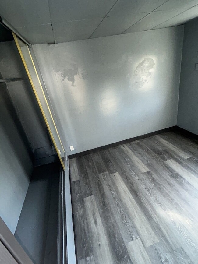 Building Photo - 3504 Blackstone Ave