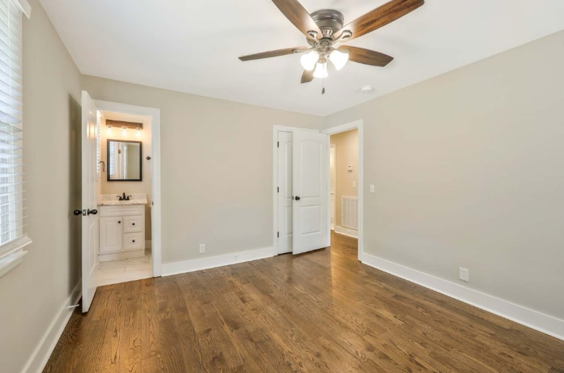 Building Photo - 5009 Suter Dr