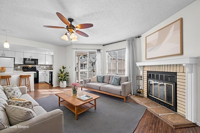 Building Photo - Cherry Creek Schools Condo | Balcony, Fireplace, Garage + Pool