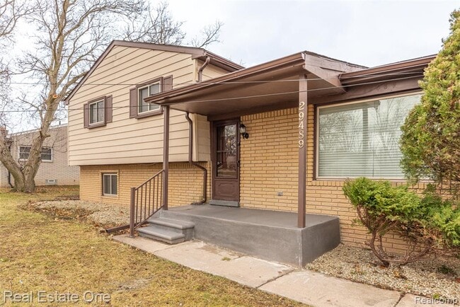 Building Photo - 29489 Geraldine Rd