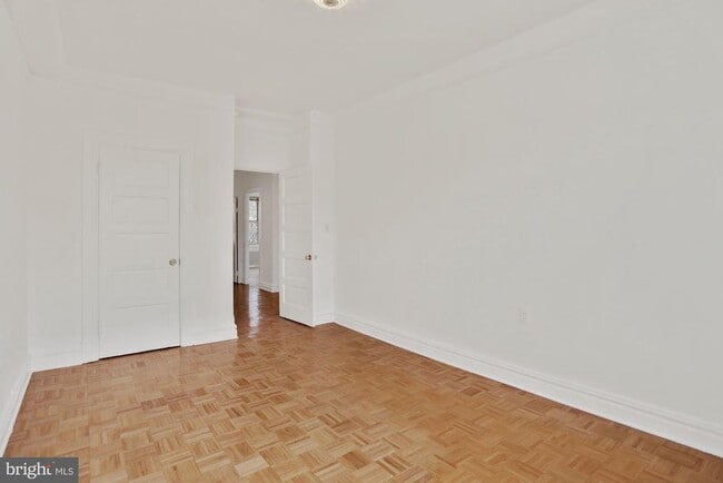 Building Photo - 2854 Connecticut Ave NW