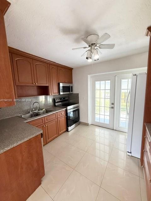 Building Photo - 4871 SW 24th Ave